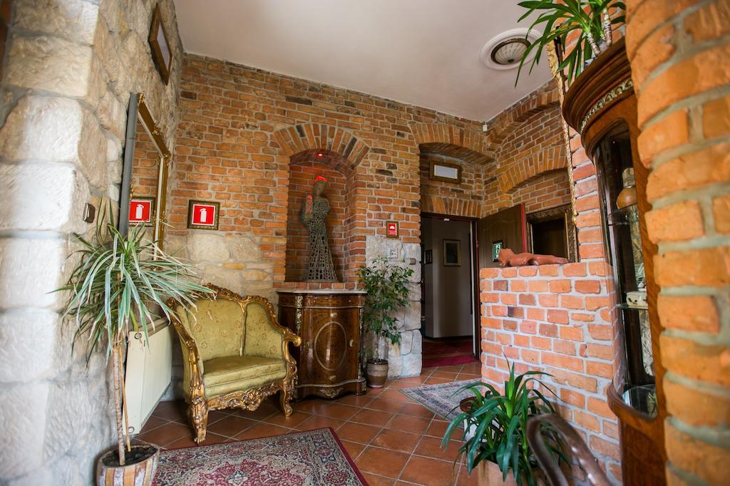 Hotel Ambasada Boleslawiec Boleslawiec  Exterior foto